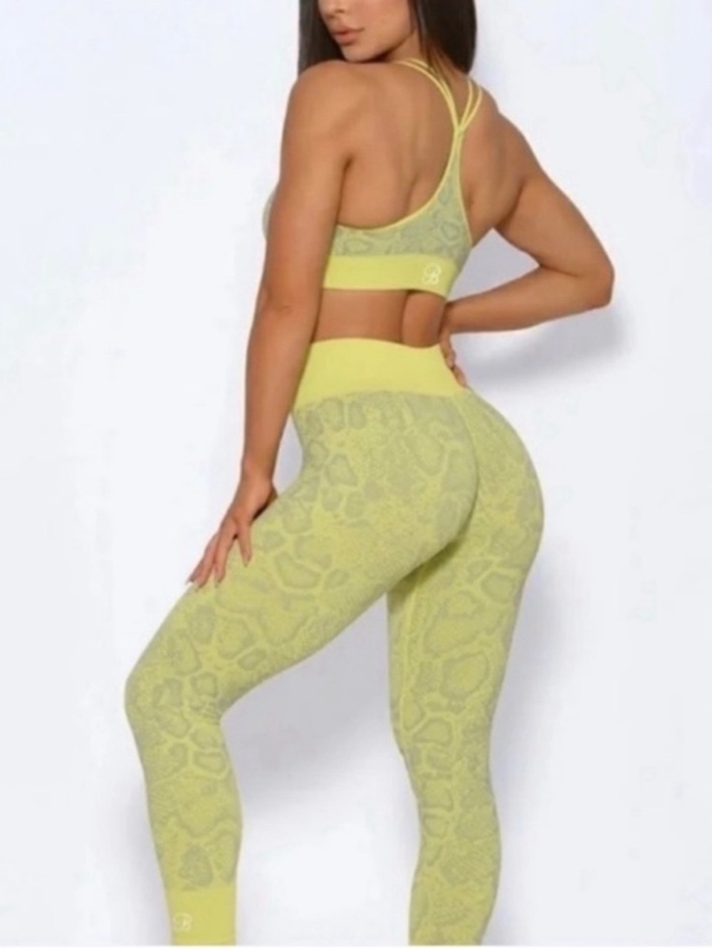 Bombshell Sportswear Set Seamless SnakePrint Bra Leggings Yellow Neon Lime Green